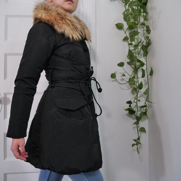 Luxury faux fur black coat, size US S/XS - Picture 10 of 14
